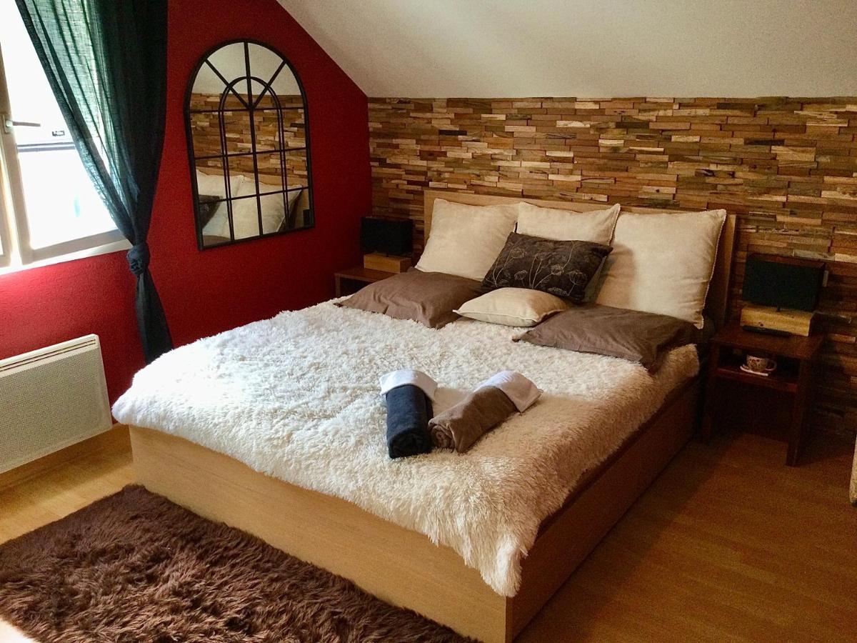 Location Chambres Le Panorama - Aeroport Geneve - Pays De Gex Chevry  Esterno foto